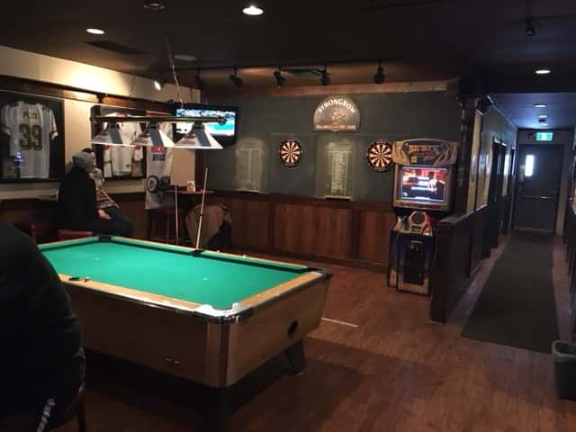 pool table