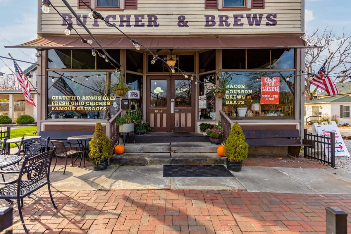 Gibbs Butcher and Brews American Restaurant in Olmsted Falls, OH