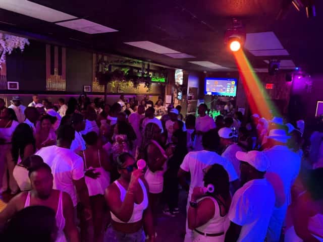 nightlife Photo