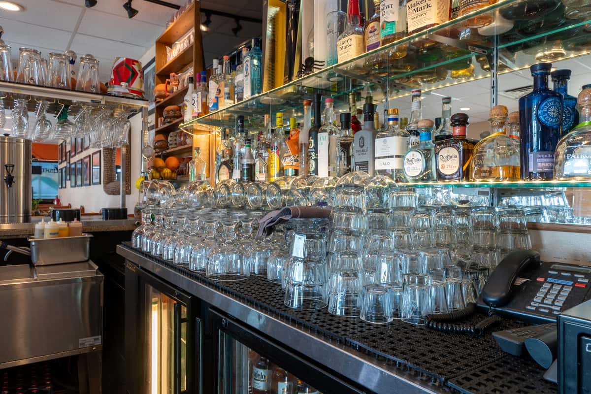 bar