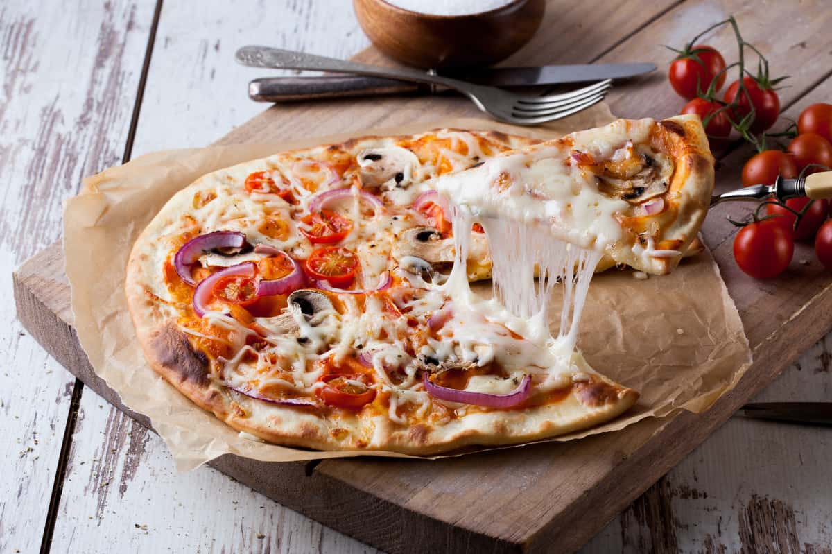 pizza cheese pull