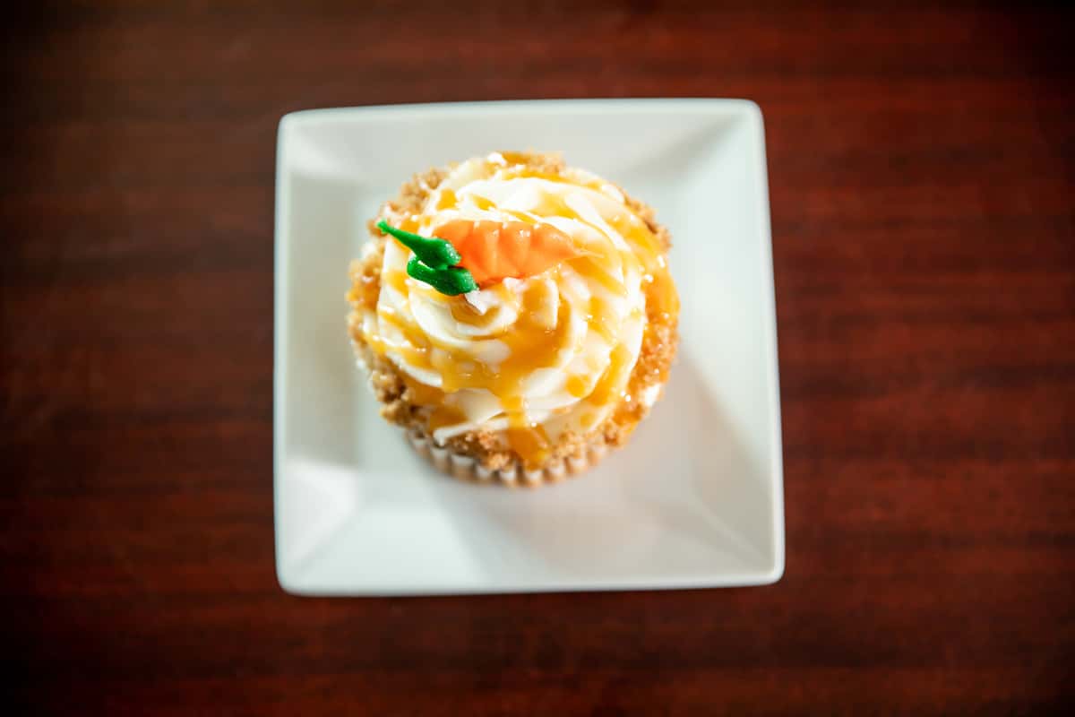 carrot cake cupcake