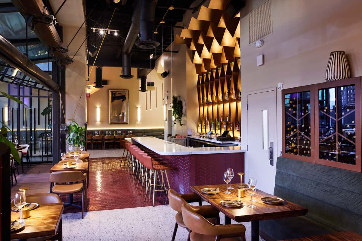 Best Restaurants in Emeryville 2026: Complete Dining Guide