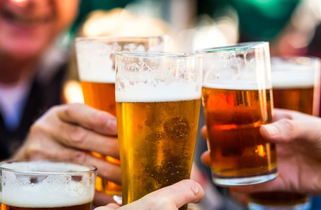 Happy Hour Cheers
