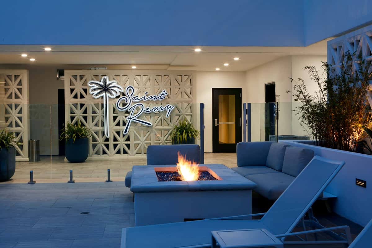 Saint Remy Firepit
