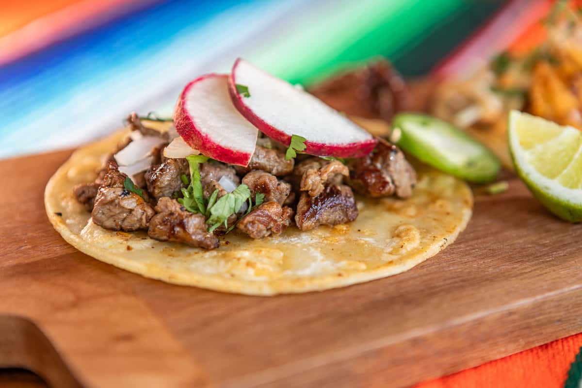 Salsa Mexican Asada Tacos Street-Style Carne Asada Tacos Recipe