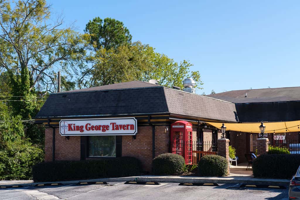 King George Exterior