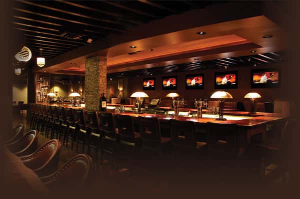 interior bar photo