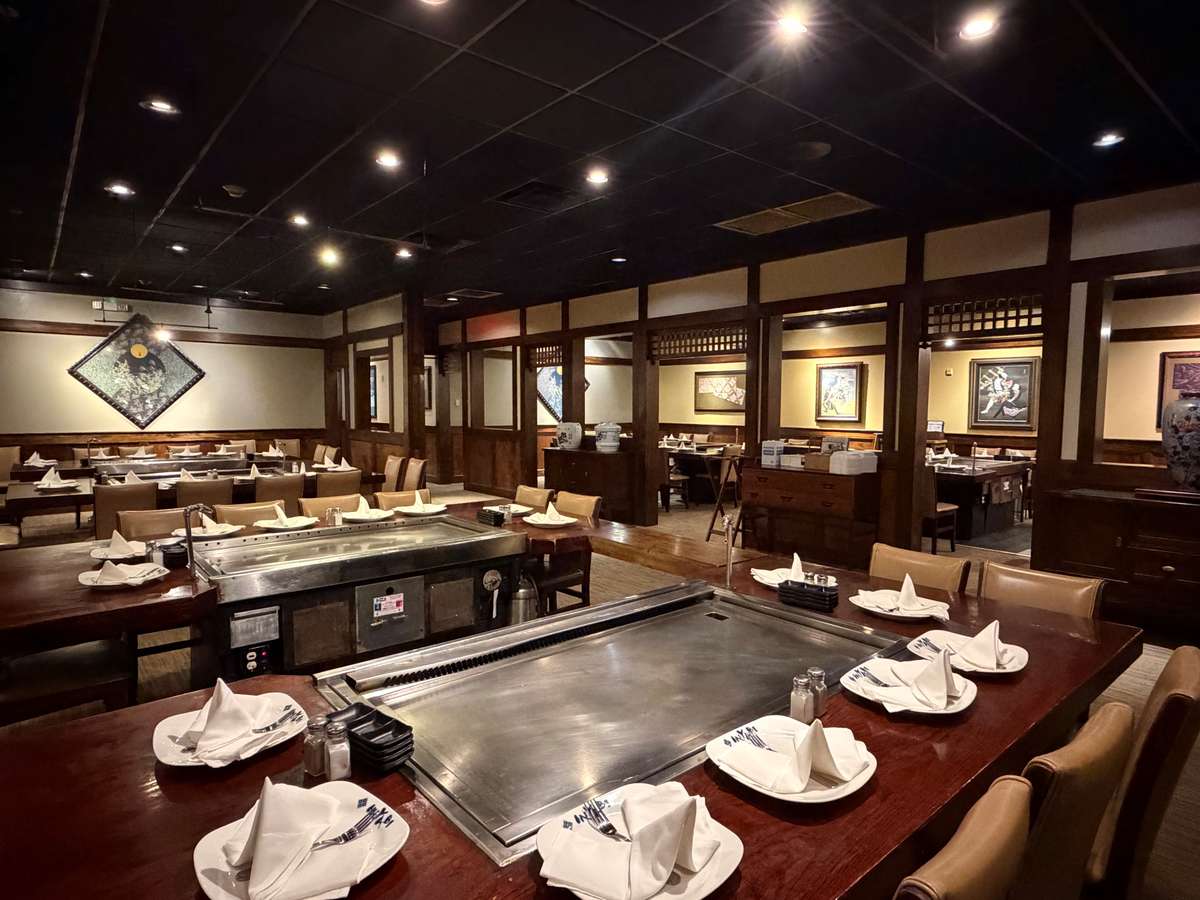 Miyabi Steakhouse Fayetteville Interior Photo