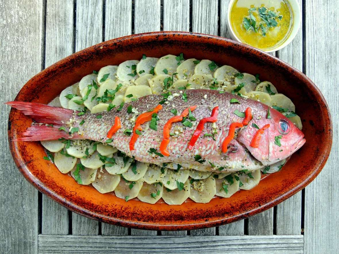whole red grouper