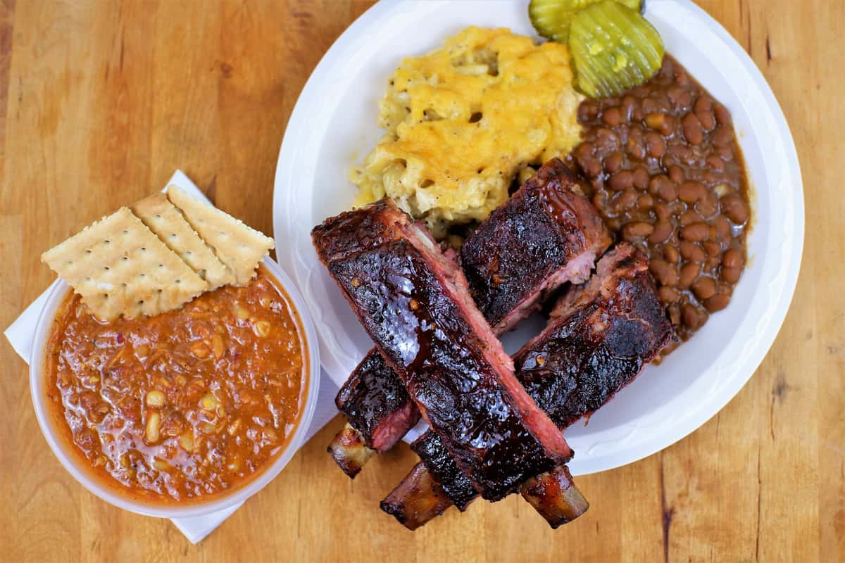 Ribs with Mac and Cheese, Baked Beans, Stew