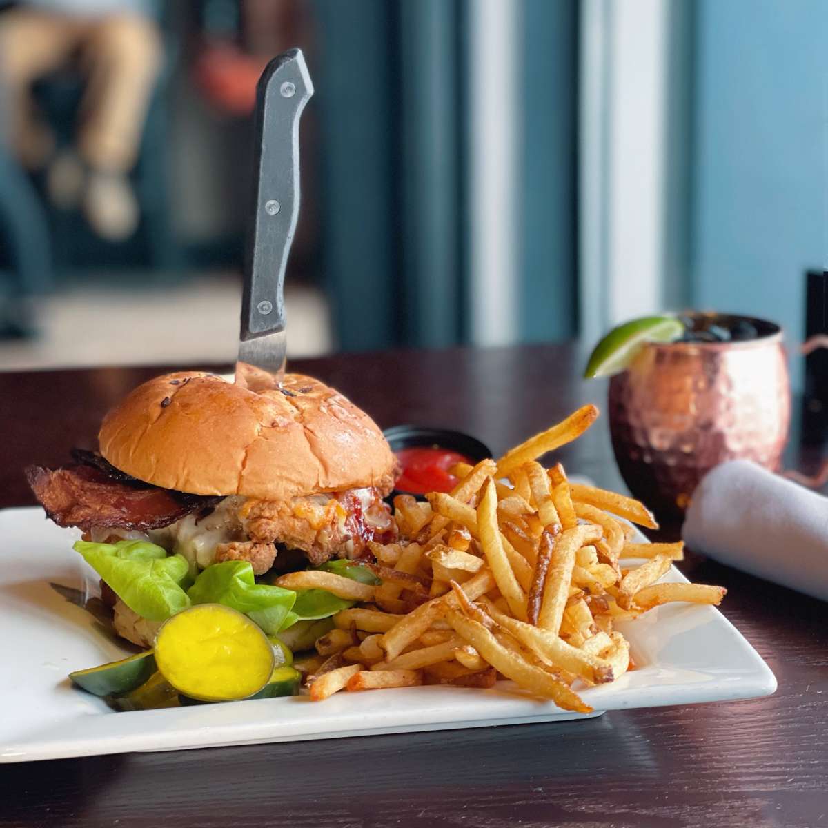 BBQ FRIED CHICKEN SANDO