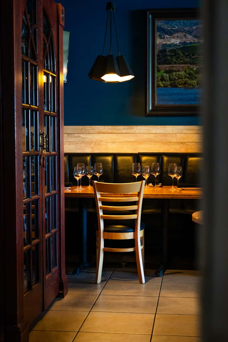 dining room 