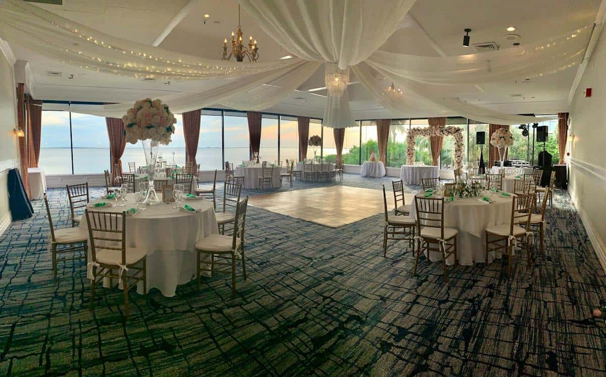 Pelican Room