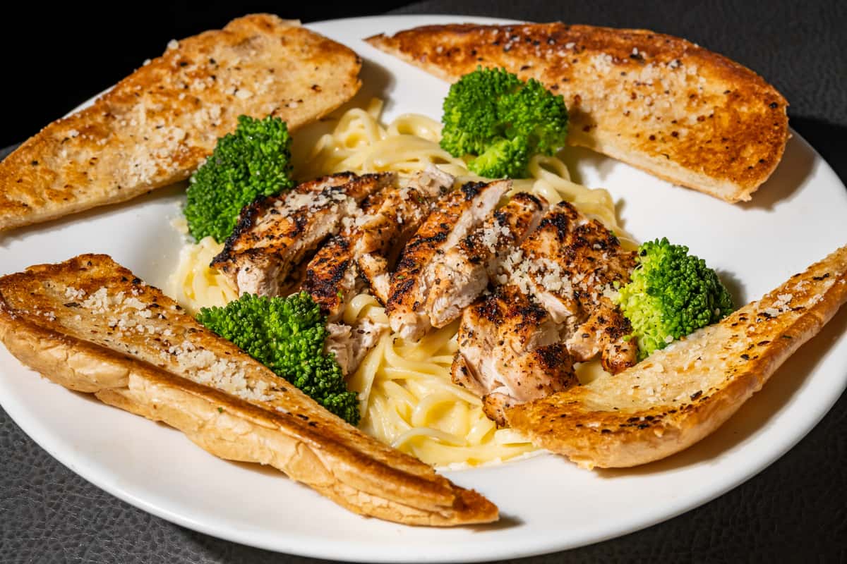 blackened chicken alfredo