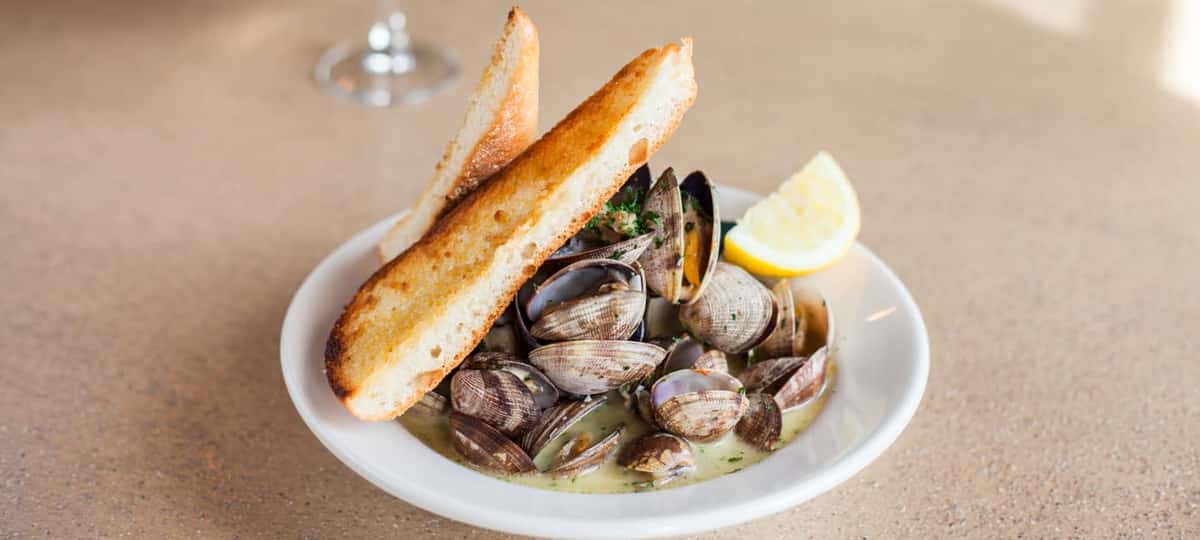 steamed manila clams