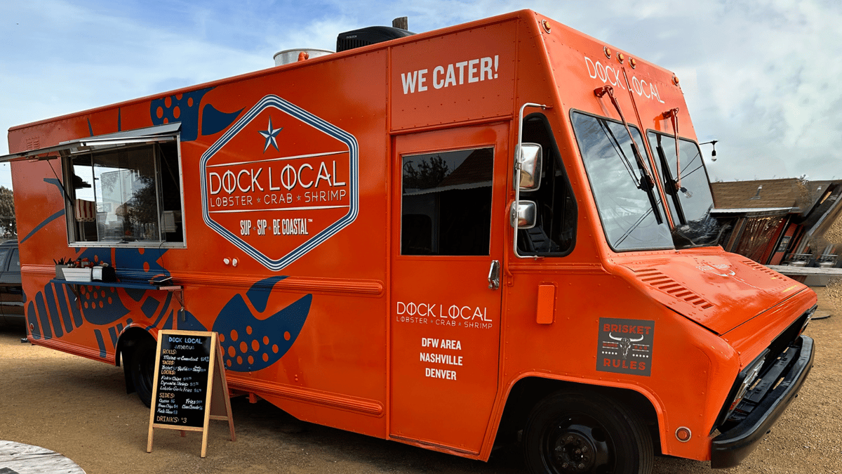 dock local food truck