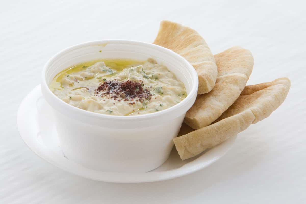 Pita and hummus