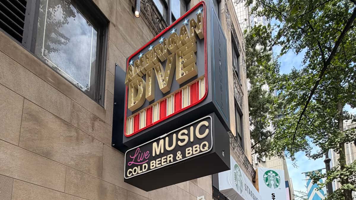 Why American Dive Is Fast Becoming the Best Live Music Bar Atlanta Locals Love