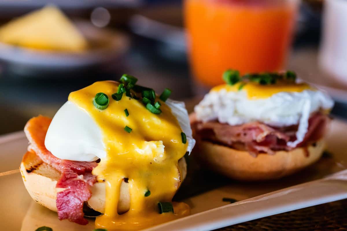 eggs benedict
