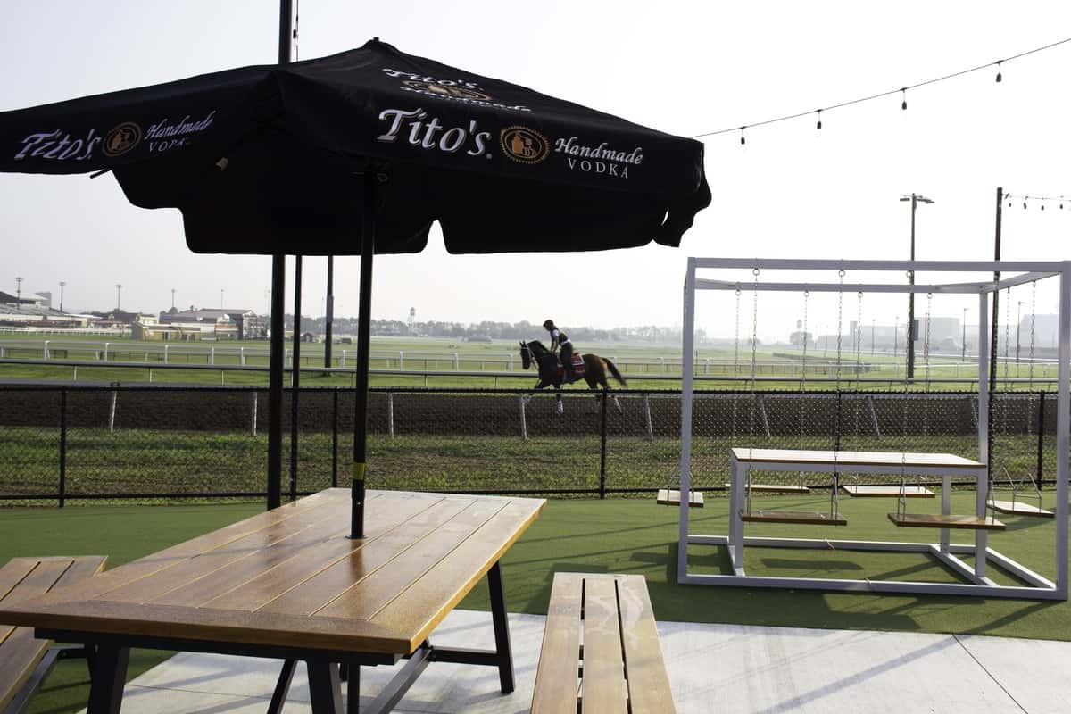 horse race event