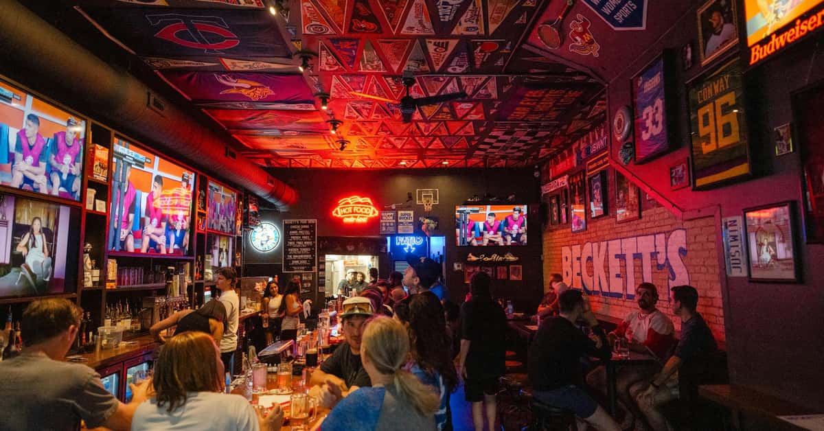 10 ten Minneapolis sports bars