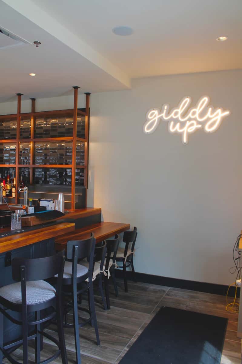 bar stable comfort food n cocktails