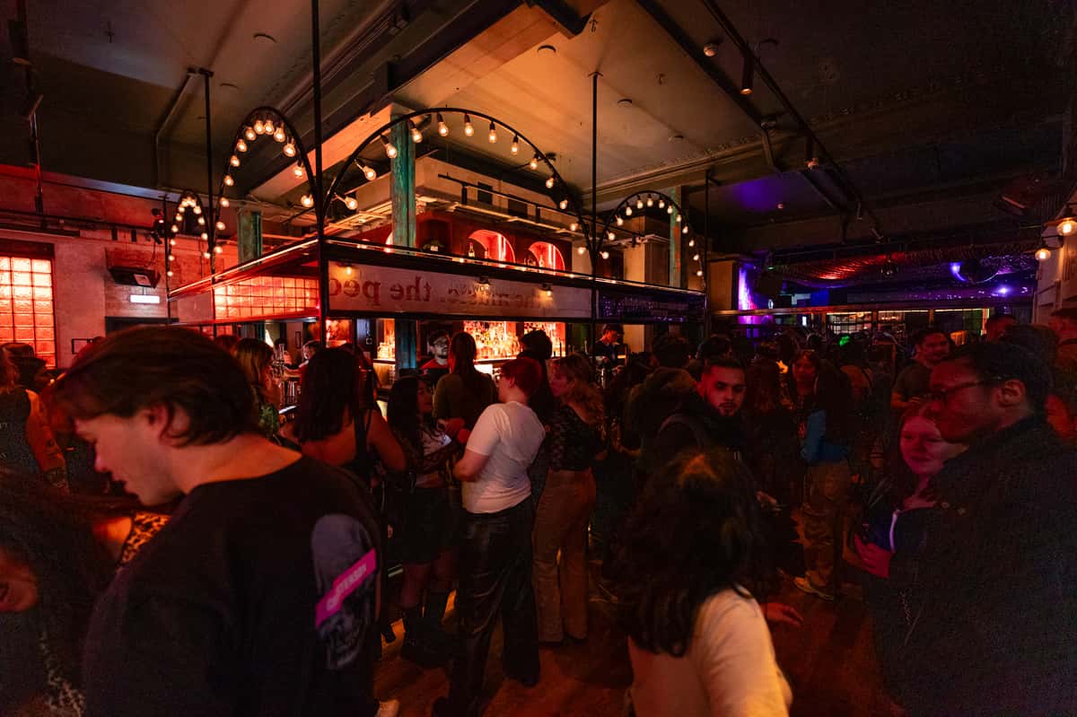 busy bar