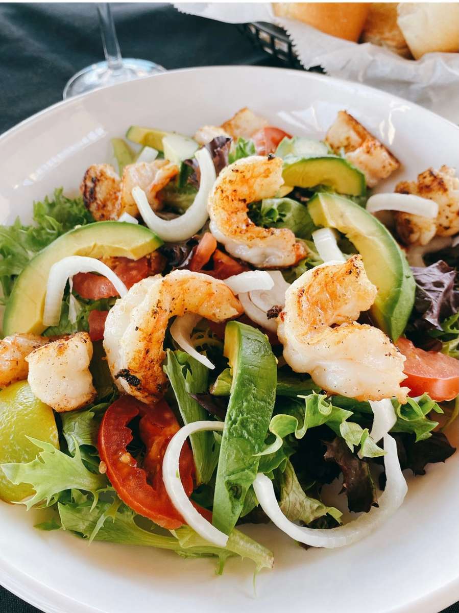salad with shrimp