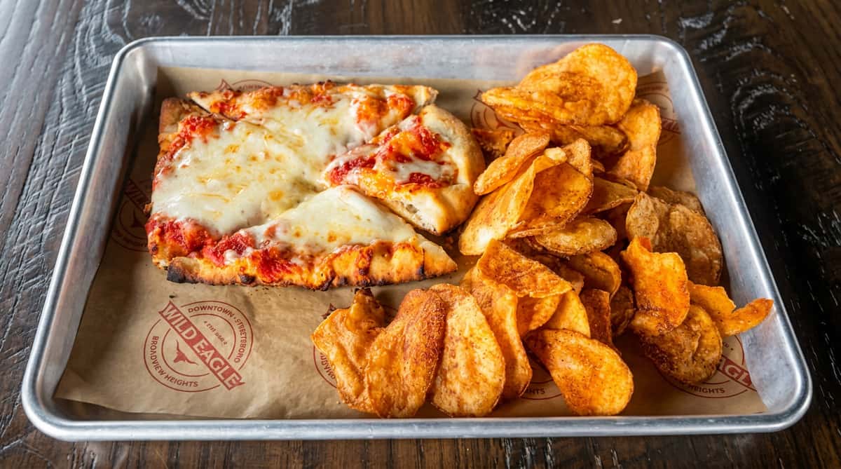pizza chips tray