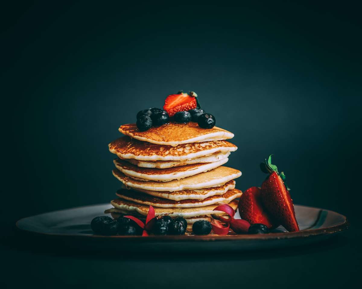pancakes topped with berries