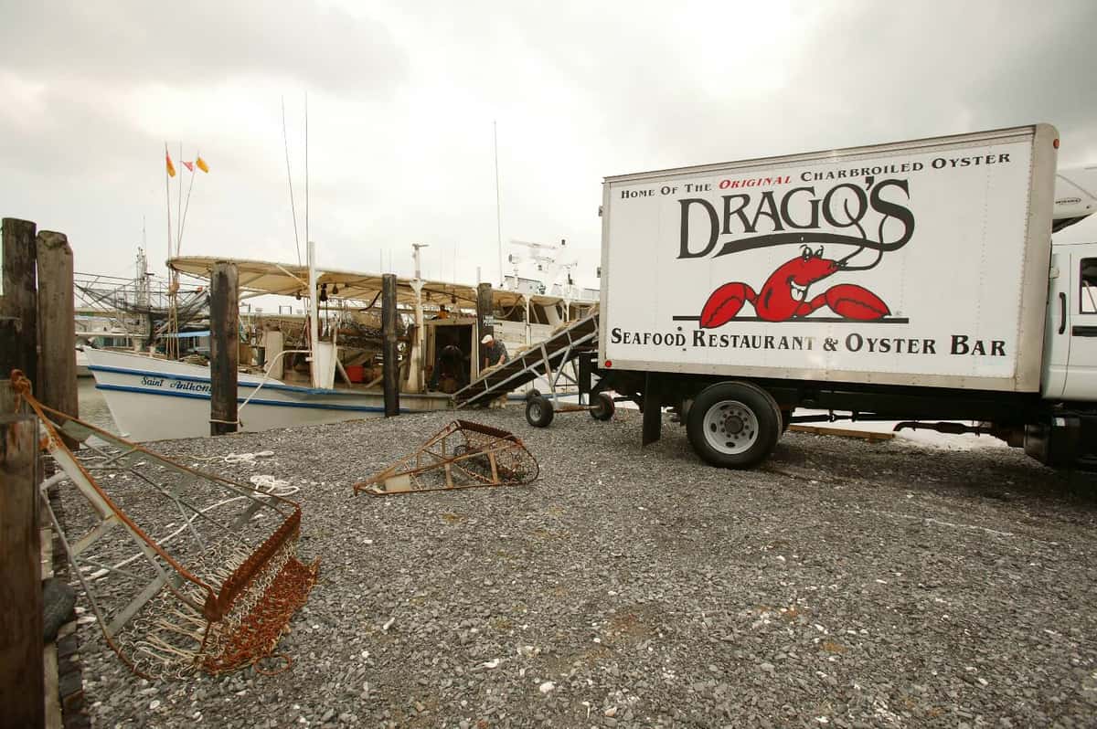 truck loading oysters