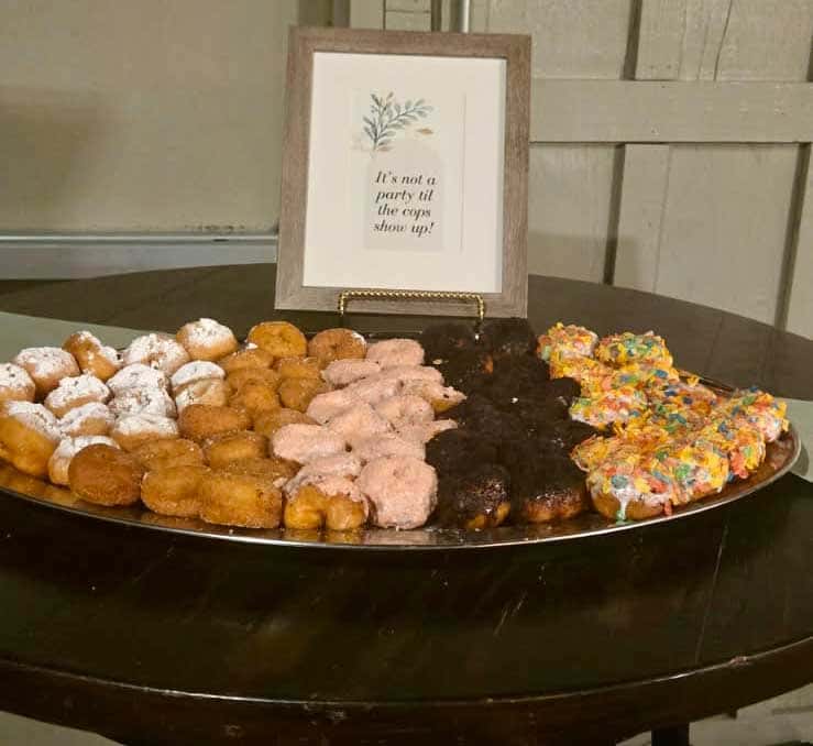 Dessert display
