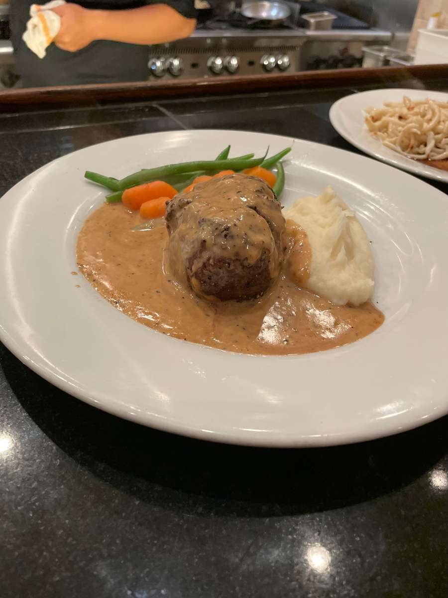 Filet Au Poivre