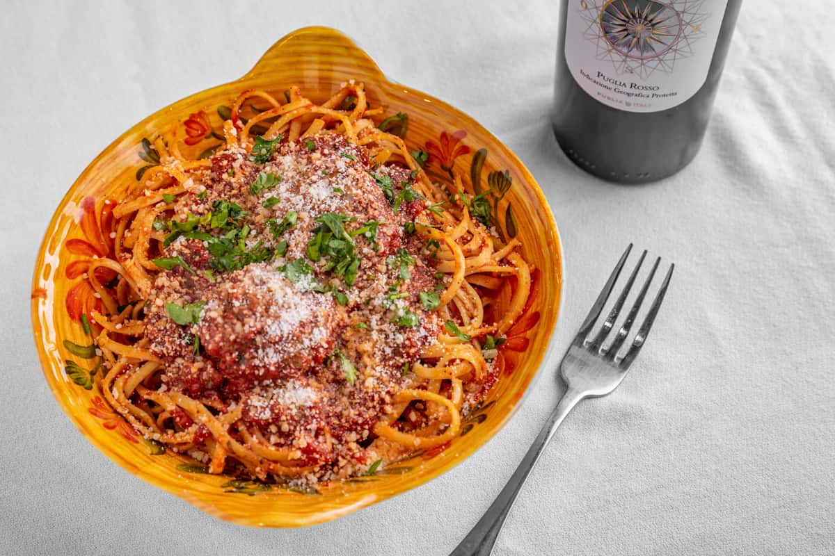 Porta Via & The Bar Room of Beverly Hills - Spaghetti with Meatballs 🍝  Tomato Basil Sauce, Parmigiana #dailyspecial #spaghetti #meatballs