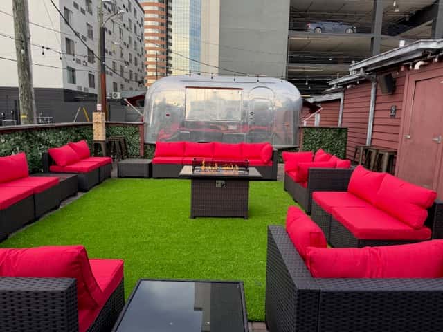 ROW PATIO 4