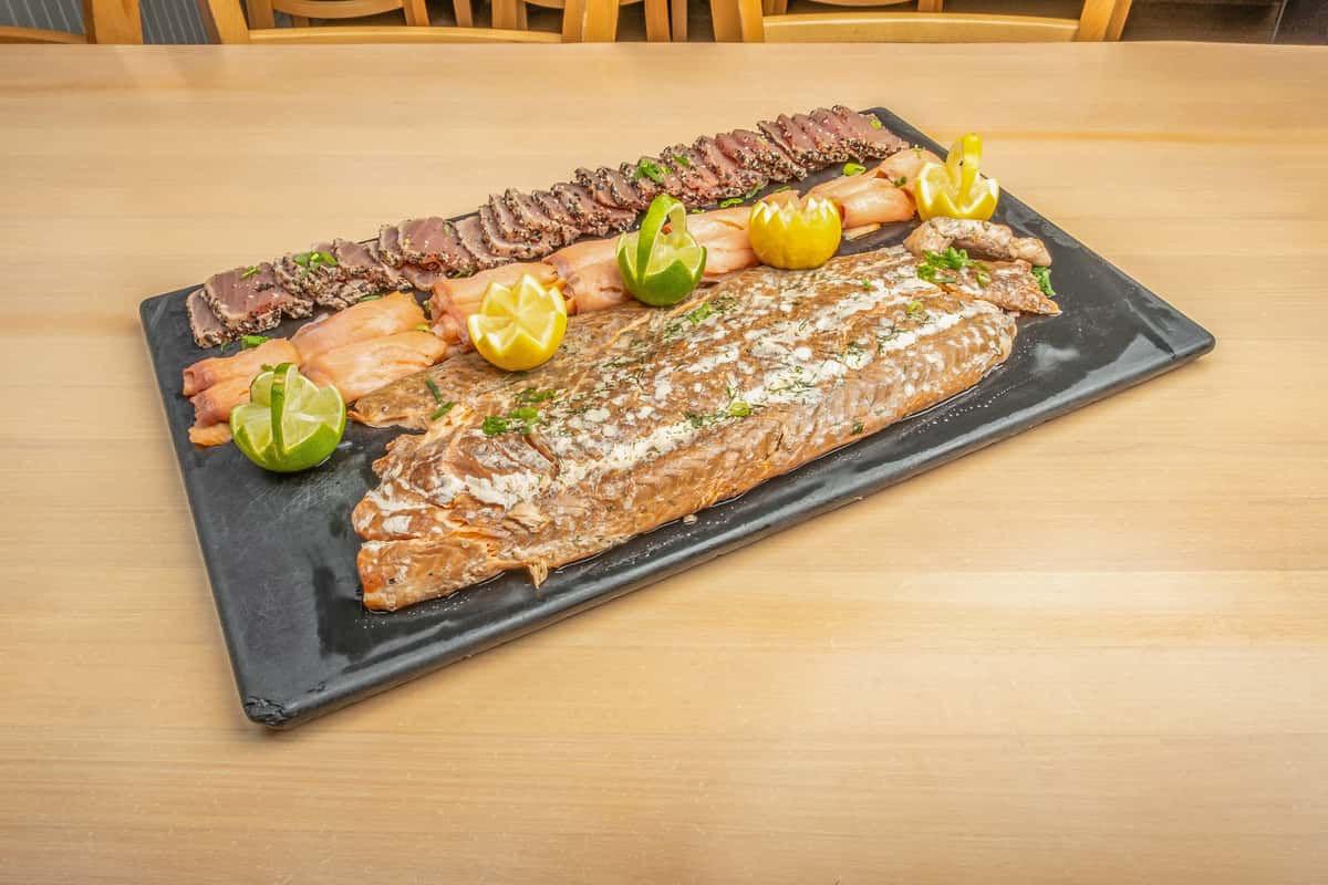 Salmon Tuna Platter