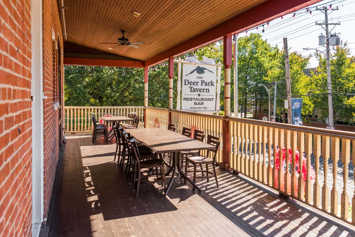 covered outdoor dining in newark de