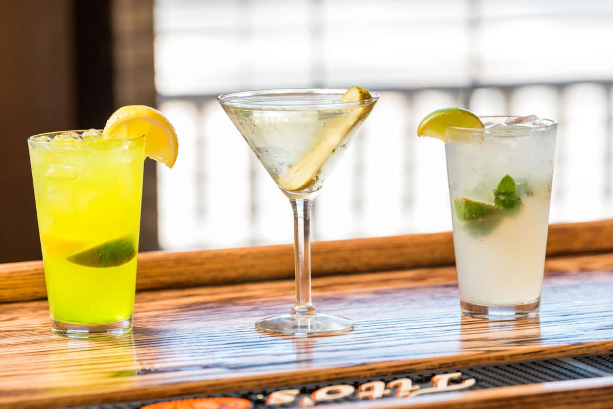 daily drink specials in newark DE