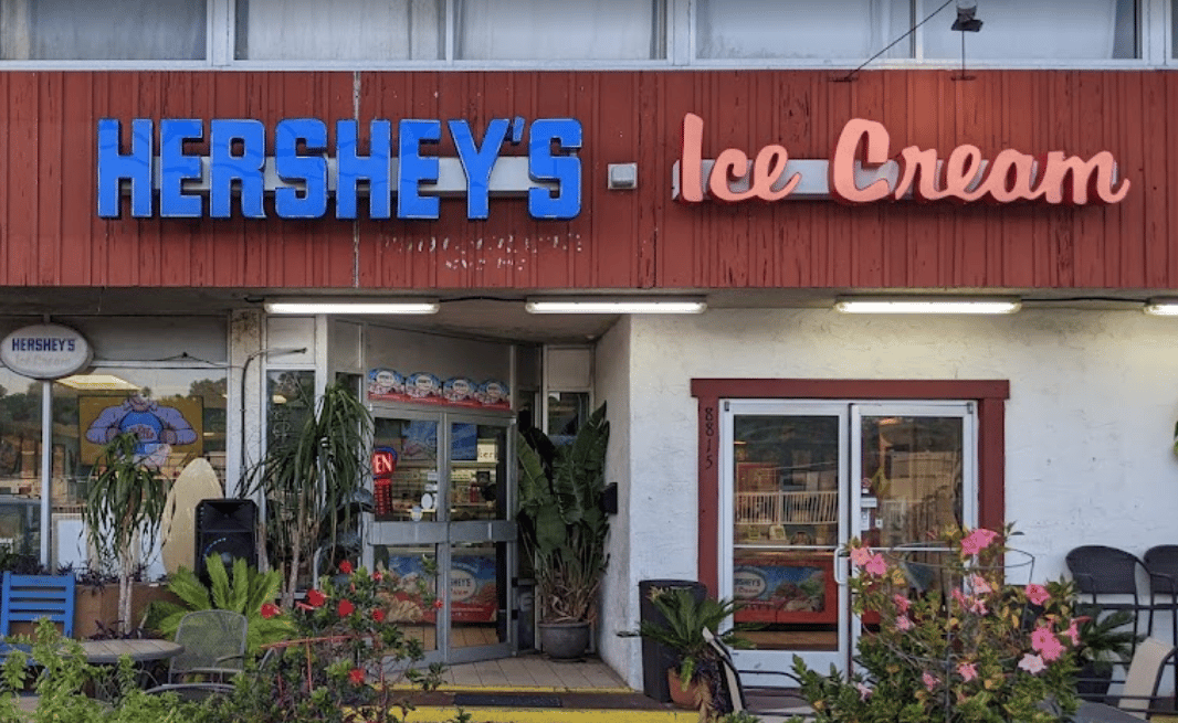 Hershey's Beach Ice Cream Shop