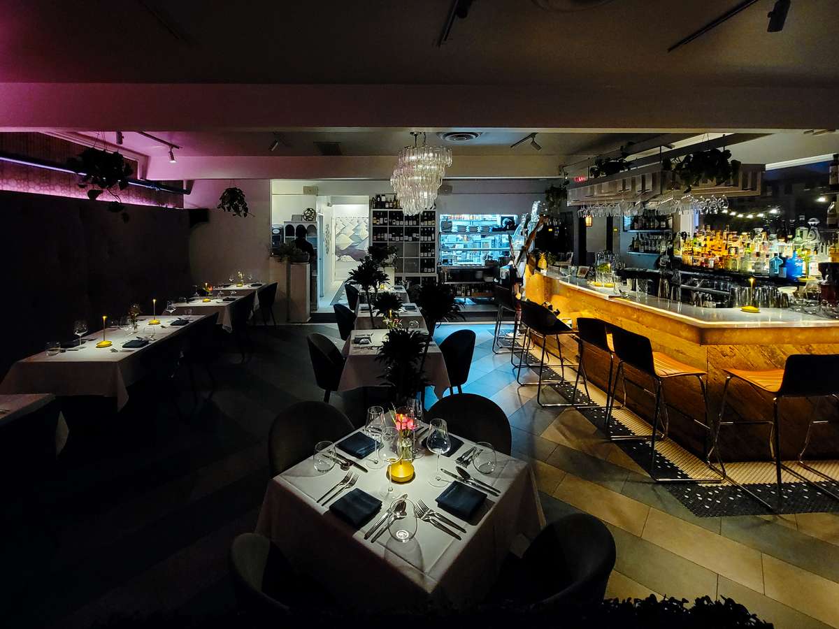 Indoor Dining