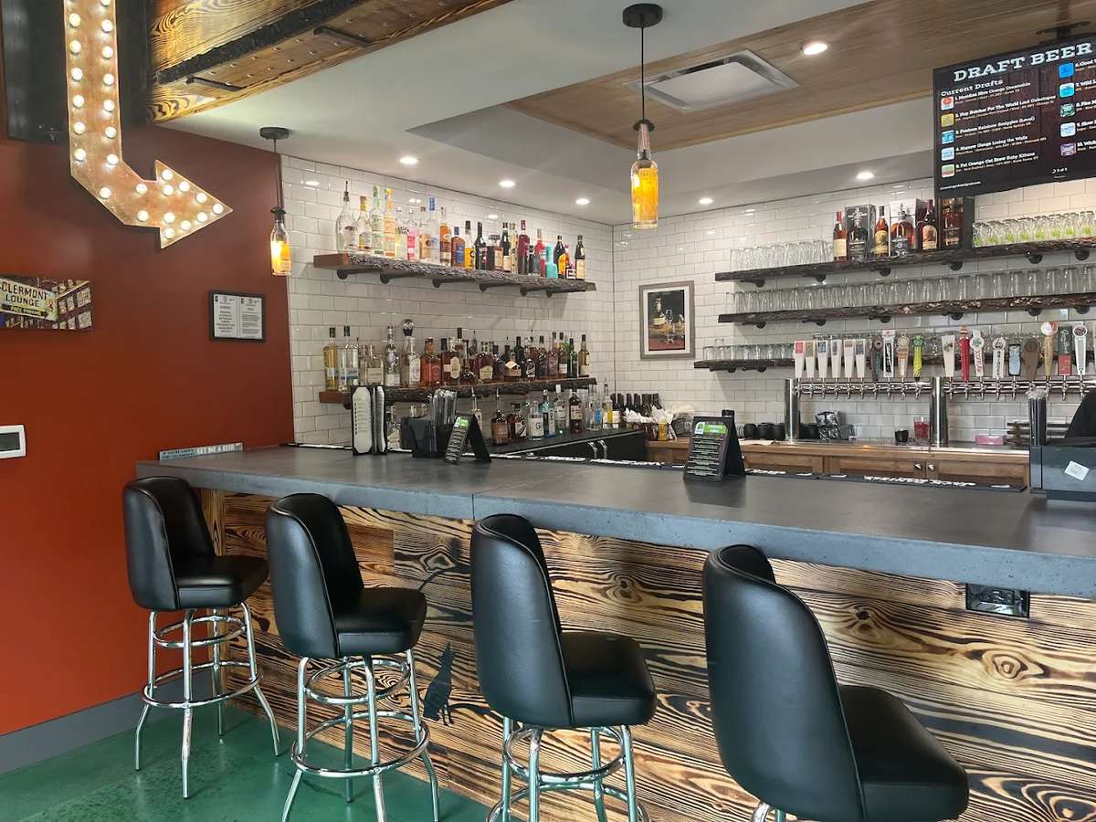 bar