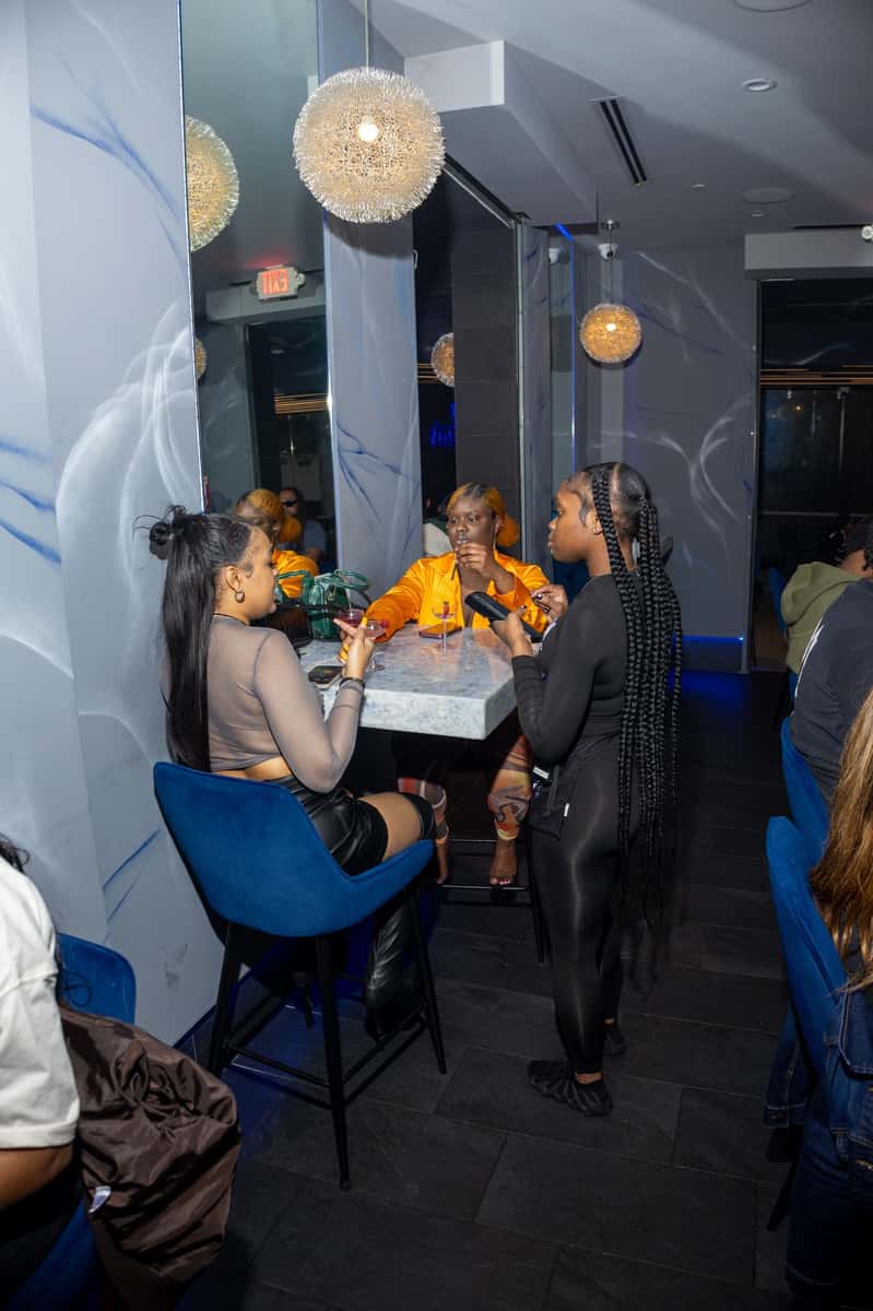 Guests dining at Weezy's
