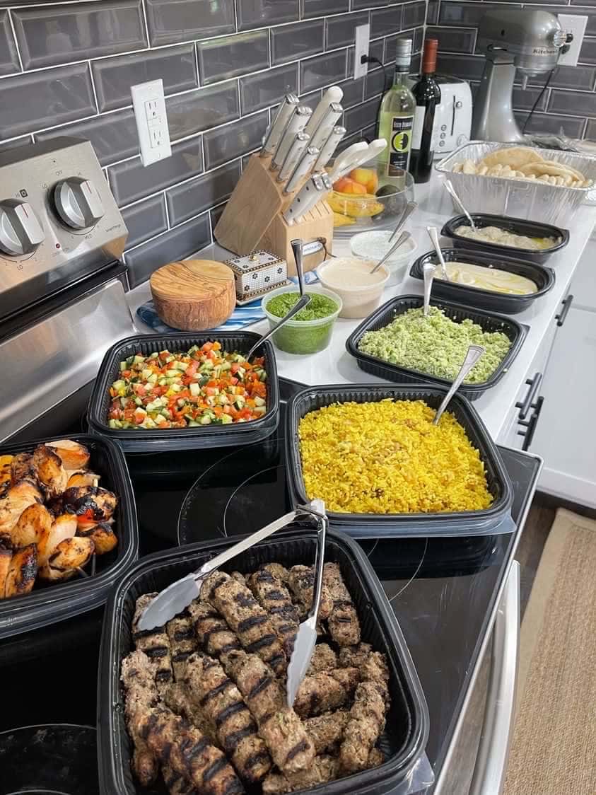 https://popmenucloud.com/cdn-cgi/image/width%3D1200%2Cheight%3D1200%2Cfit%3Dscale-down%2Cformat%3Dauto%2Cquality%3D60/jgkcxnyq/c4e86422-5780-4991-8852-fd0434eeb26e.JPG