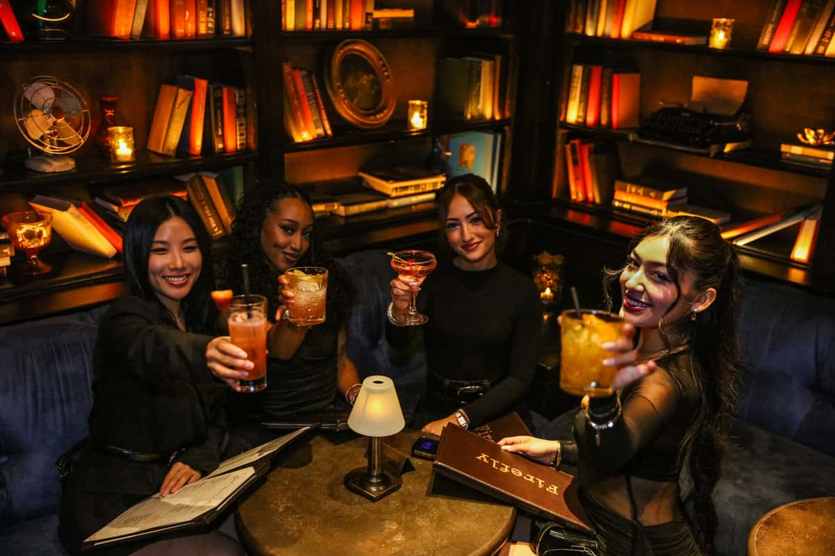 Galentines girls