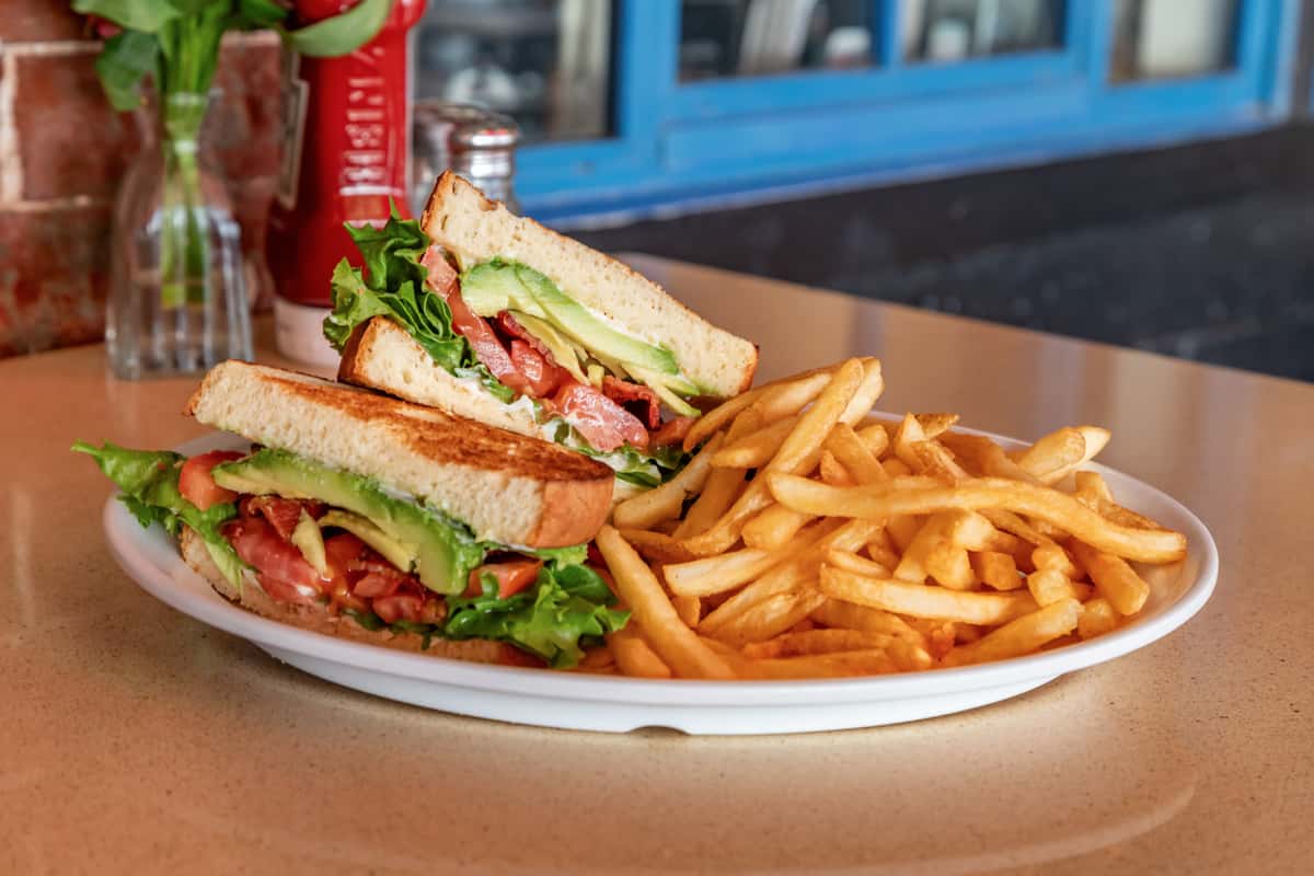 BLT
