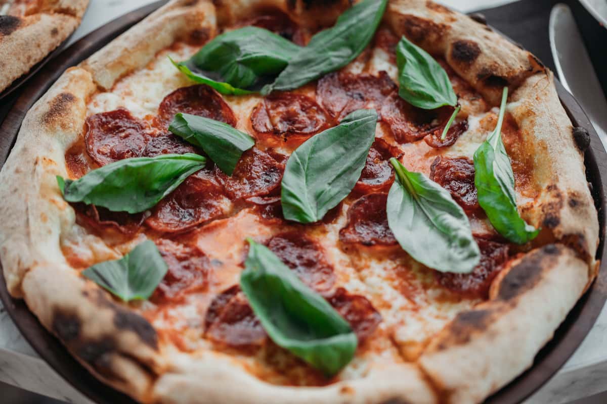 -italian-pepperoni-pizza