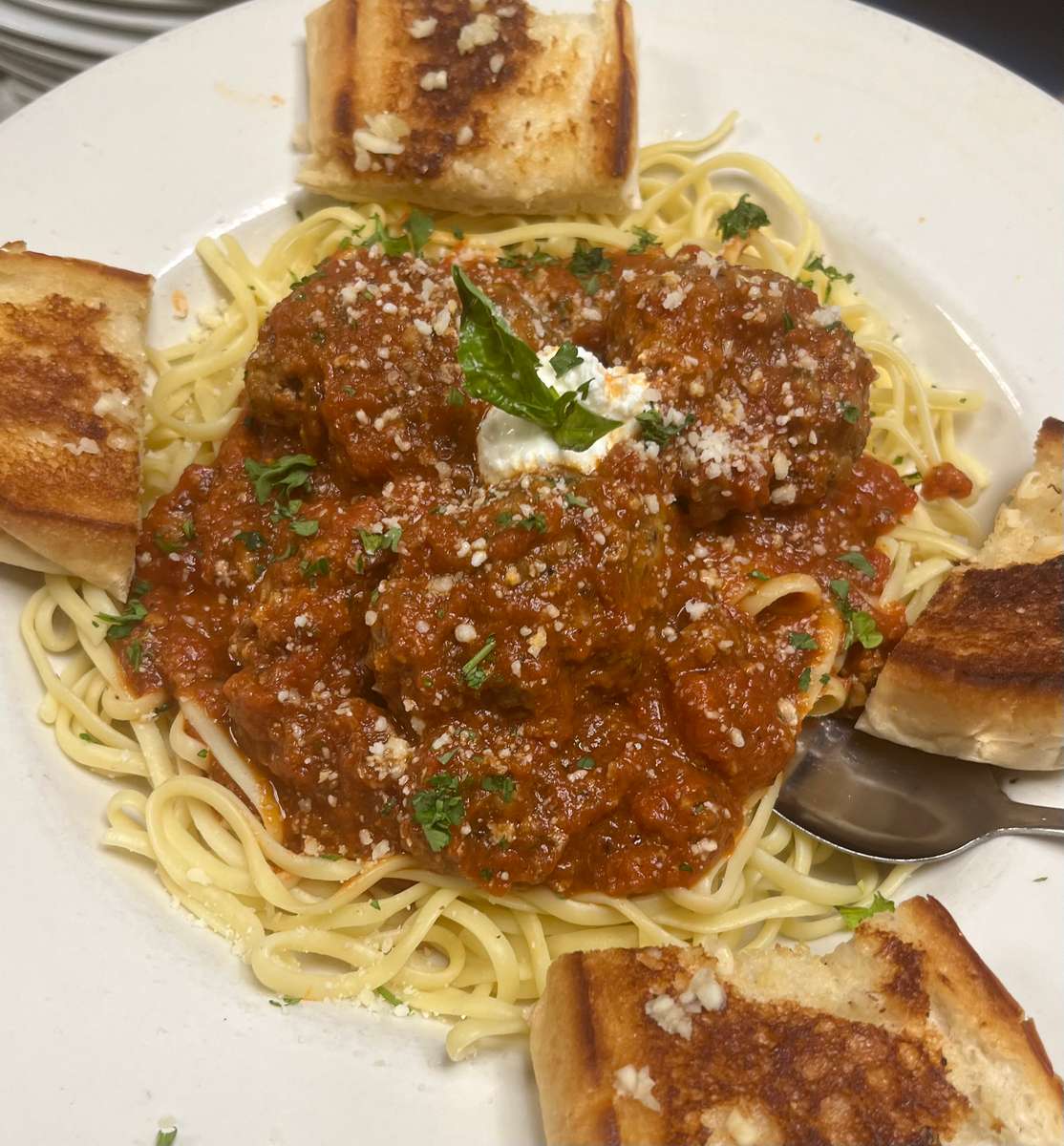 Spaghetti & Meatballs, Lunch & Dinner Menu