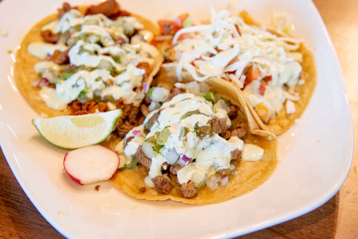 Trio tacos de la casa