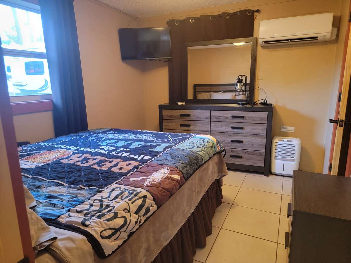 bedroom1